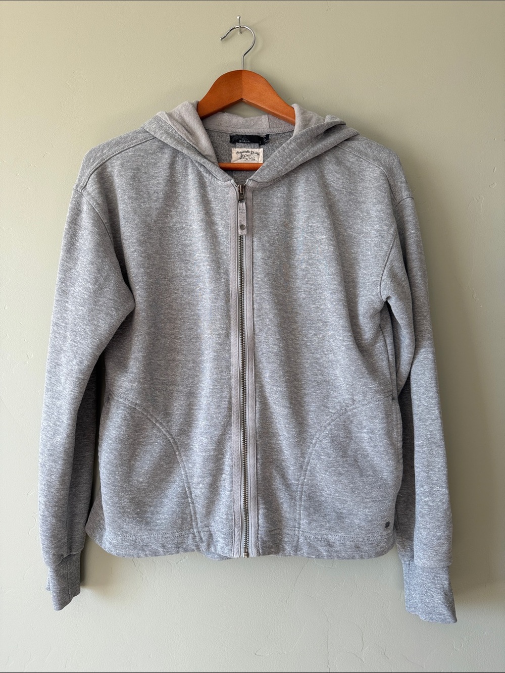prAna women’s zip up
